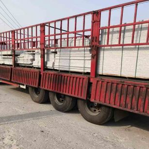 丹东 白麻荔枝面外墙干挂，工厂装车日常