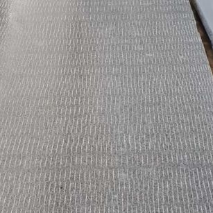 丹东 芝麻灰花岗岩斧剁面，刀斩面