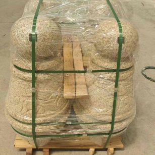 丹东 黄金麻异形定制雕花——棒棒糖挡车柱