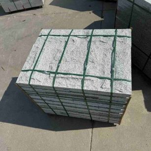 丹东 白麻花岗岩石材自然面蘑菇石成品