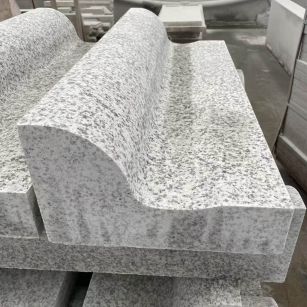 丹东 白麻花岗岩S型路沿石，路侧石，马路牙子等