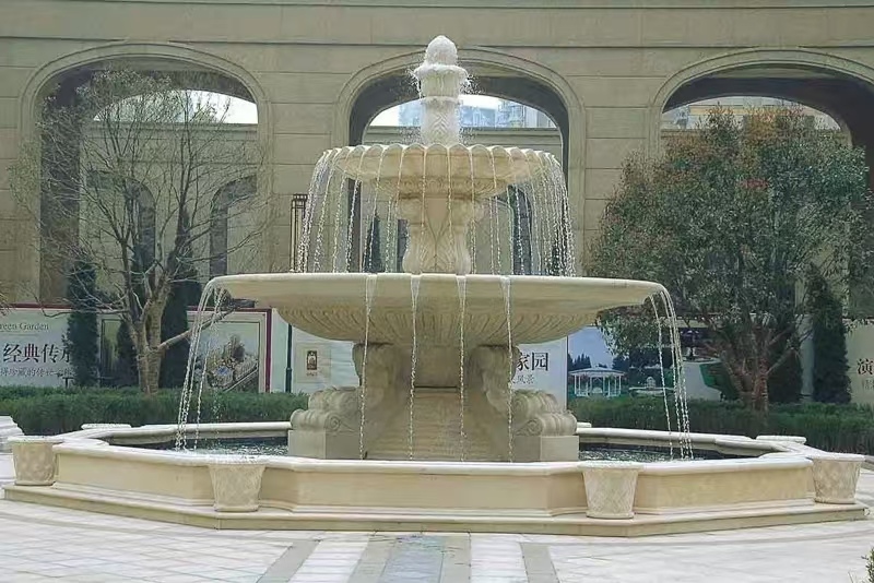 丹东 黄金麻花岗岩异型加工——户外庭院石雕流水喷泉