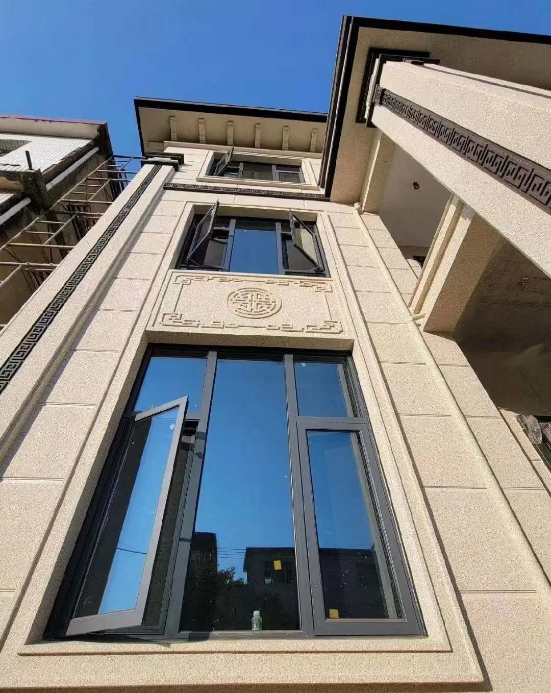 丹东 黄金麻荔枝面别墅外墙干挂效果展示