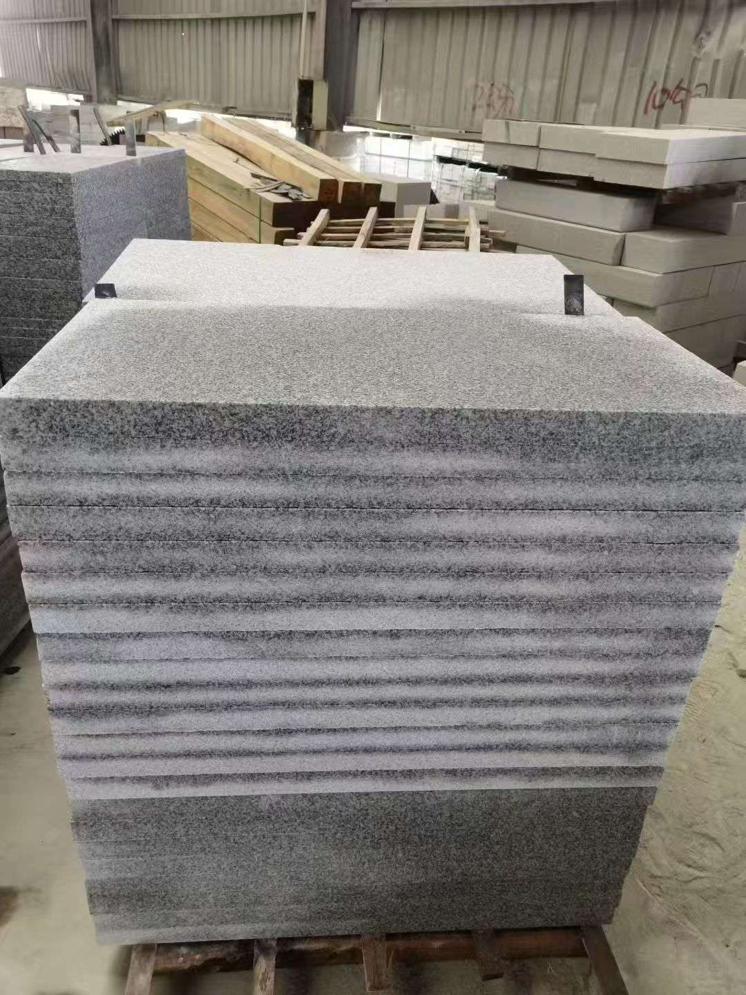 丹东 芝麻白5公分火烧地铺成品，900*400，规格可定制